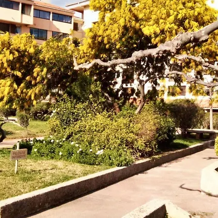 à Avec Piscine Commune - 30 M² Appartamento *