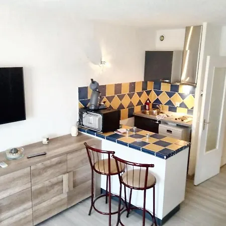 A Avec Piscine Commune - 30 M² Апартаменты Фрежюс