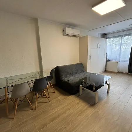 A Avec Piscine Commune - 30 M² Апартаменты Фрежюс