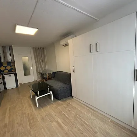A Avec Piscine Commune - 30 M² Daire *